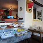 Elvezia Ασκόνα