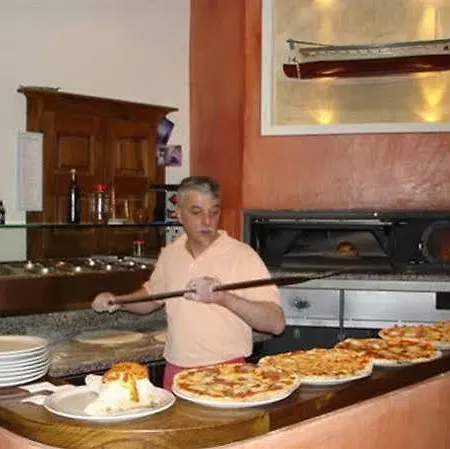 Elvezia Hotel 3*