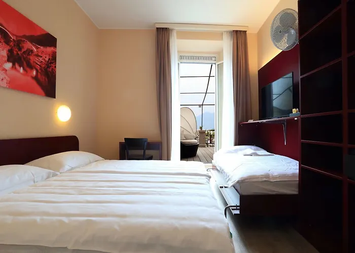 Ξενοδοχείο Elvezia 3*