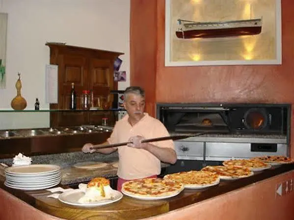 Elvezia Ξενοδοχείο 3*